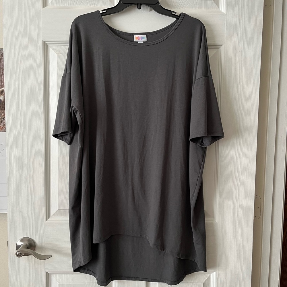 LuLaRoe Gray Tunic Top